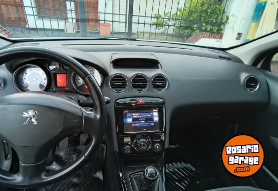 Autos - Peugeot 308 2018 Nafta 300Km - En Venta