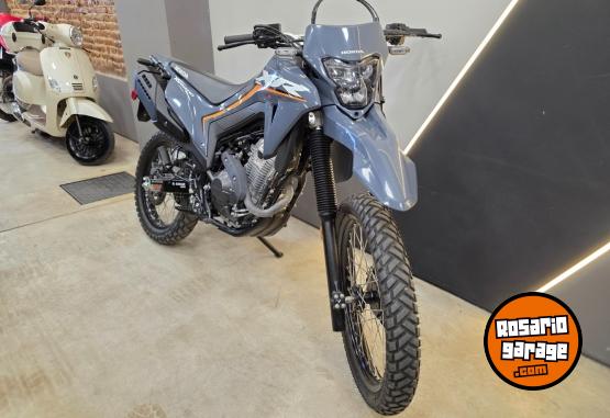 Motos - Honda HONDA TORNADO XR300L 2025 2025 Nafta 3600Km - En Venta