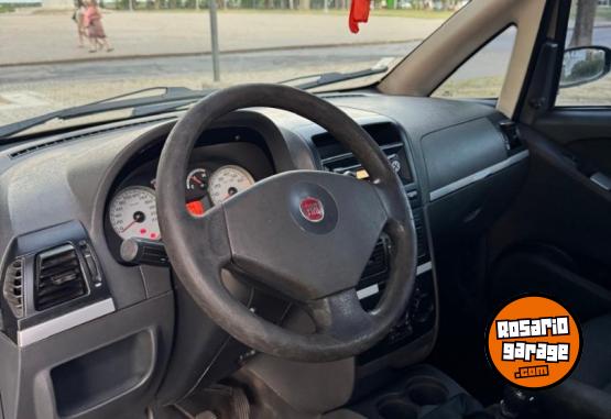 Autos - Fiat IDEA 2009 Nafta 270000Km - En Venta