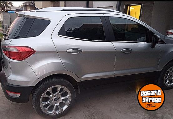 Camionetas - Ford Ecosport TITANIUM 2021 Nafta 89000Km - En Venta