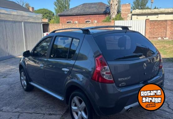 Autos - Renault Sandero Stepway Confort 1 2009 Nafta 136000Km - En Venta