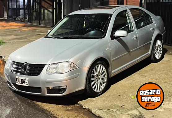 Autos - Volkswagen bora 1.8t 2010 Nafta 128000Km - En Venta