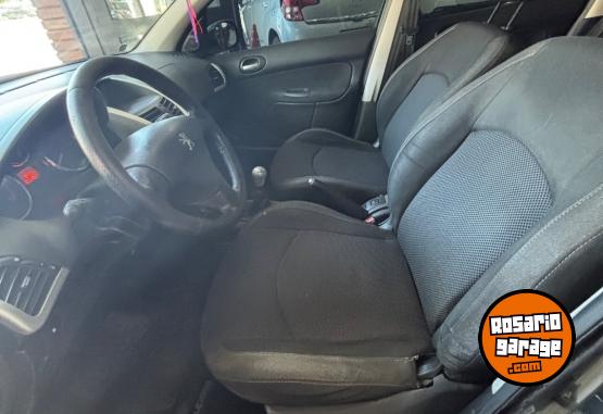 Autos - Peugeot 207 2009 Nafta 156000Km - En Venta