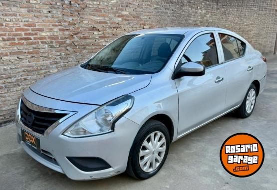 Autos - Nissan Versa 2017 Nafta - En Venta