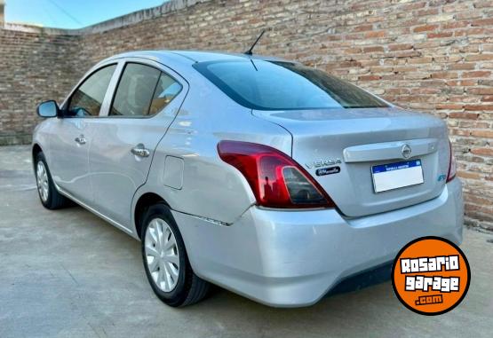 Autos - Nissan Versa 2017 Nafta - En Venta