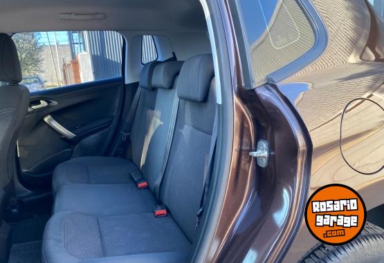 Autos - Peugeot 2008 Allure 2017 Nafta 68000Km - En Venta