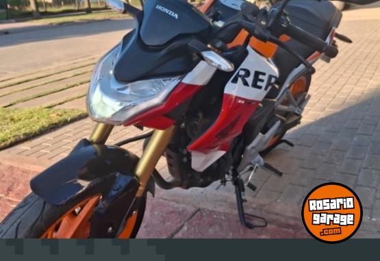 Motos - Honda Cb 190 Repsol 2017 Nafta 7500Km - En Venta