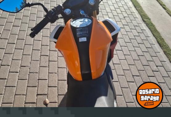 Motos - Honda Cb 190 Repsol 2017 Nafta 7500Km - En Venta
