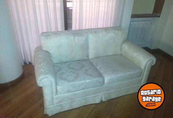 Hogar - Juego de sillones de 3 y 2 cuerpos - En Venta