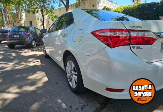 Autos - Toyota Corolla XEI 1.8 MT 140 cv 2014 Nafta 82000Km - En Venta