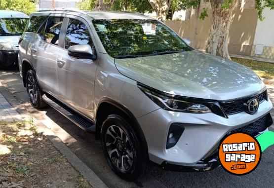 Camionetas - Toyota SW4 2024 Diesel 30000Km - En Venta