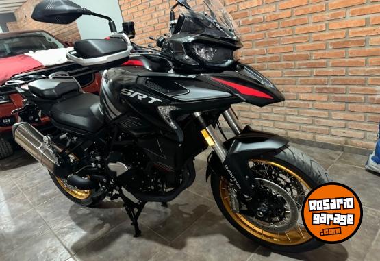Motos - Qj Motor Srt 800 2024 Nafta 2800Km - En Venta