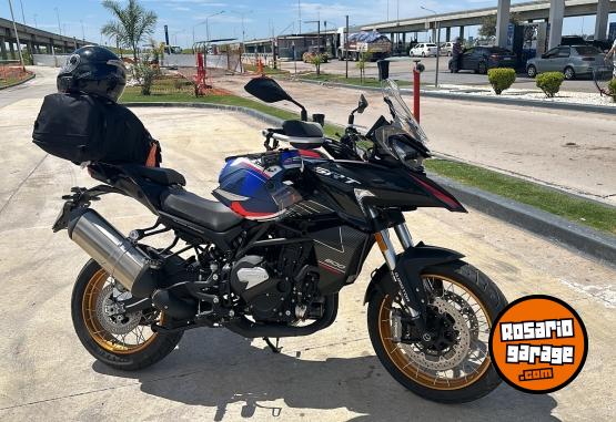 Motos - Qj Motor Srt 800 2024 Nafta 2800Km - En Venta