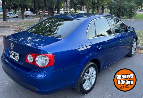 Autos - Volkswagen Vento 2.5 2010 GNC 99000Km - En Venta