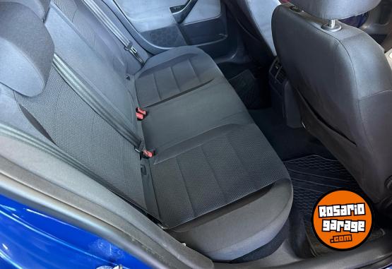 Autos - Volkswagen Vento 2.5 2010 GNC 99000Km - En Venta
