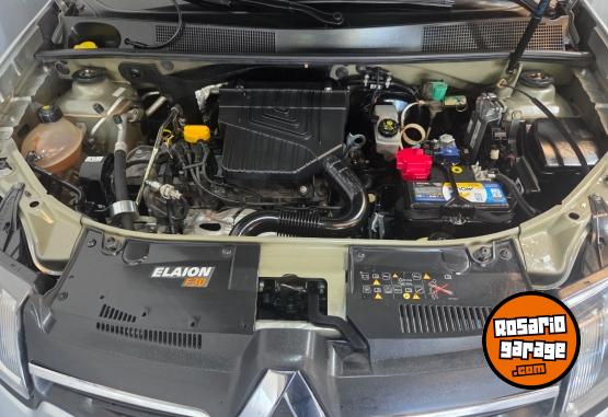 Autos - Renault Logan 2019 Nafta 119000Km - En Venta