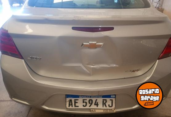 Autos - Chevrolet Onix 2021 Nafta 62000Km - En Venta