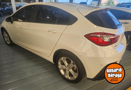 Autos - Chevrolet Cruze LT 2021 Nafta 111700Km - En Venta