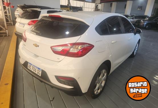 Autos - Chevrolet Cruze LT 2021 Nafta 111700Km - En Venta