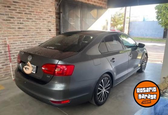 Autos - Volkswagen Vento 2.5 Luxury 2012 GNC 210000Km - En Venta