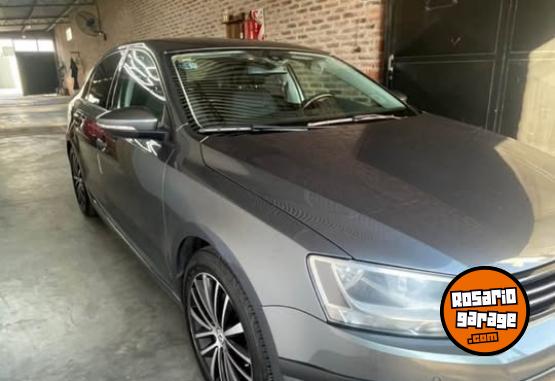 Autos - Volkswagen Vento 2.5 Luxury 2012 GNC 210000Km - En Venta