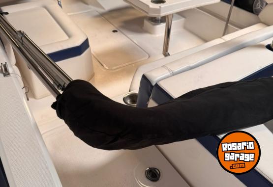 Embarcaciones - KLASE A K210 CON YAMAHA 150 4T CON 32 HORAS -AÑO 2022 - En Venta