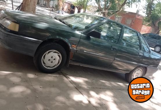 Autos - Renault 21 RN 1995 Diesel 300000Km - En Venta