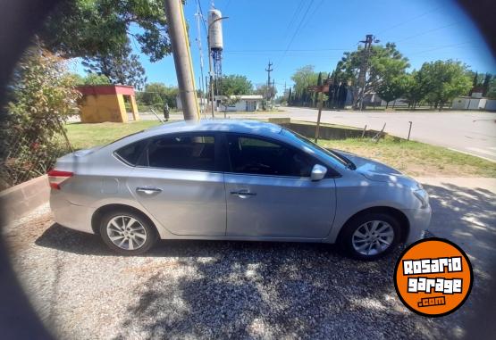 Autos - Nissan SENTRA corolla cronos 2015 Nafta 201000Km - En Venta