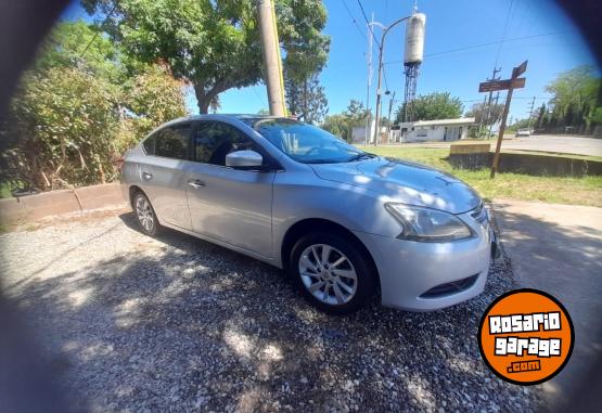 Autos - Nissan SENTRA corolla cronos 2015 Nafta 201000Km - En Venta