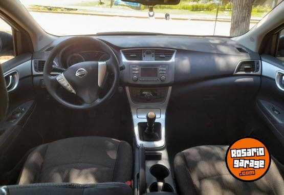 Autos - Nissan SENTRA corolla cronos 2015 Nafta 201000Km - En Venta