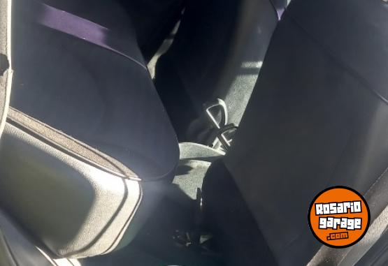 Autos - Peugeot 207 2010 Nafta 220000Km - En Venta