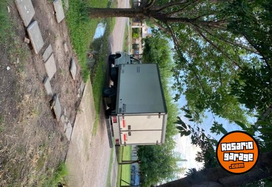 Camiones y Gr�as - Iveco daily caja t�rmica - En Venta