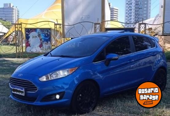 Autos - Ford Fiesta Titanium 2016 Nafta 106000Km - En Venta