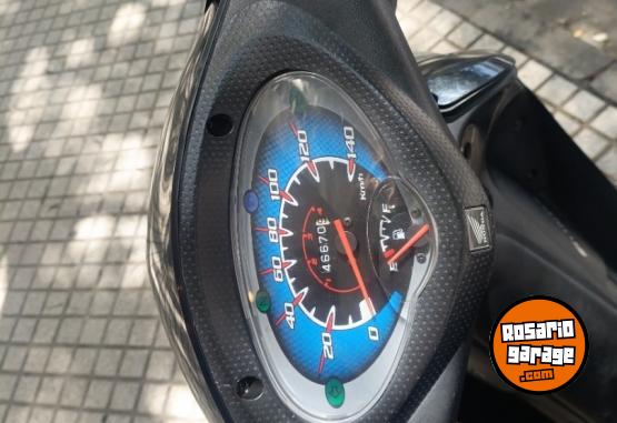 Motos - Honda Biz 125 2018 Nafta 46000Km - En Venta