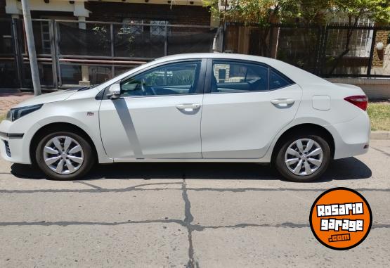 Autos - Toyota Corolla 2015 Nafta 104000Km - En Venta