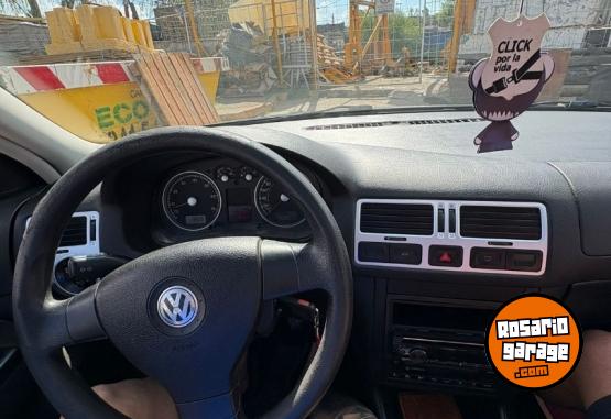 Autos - Volkswagen Bora 2008 Nafta 200000Km - En Venta