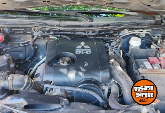 Camionetas - Mitsubishi L200 2010 Diesel 139000Km - En Venta