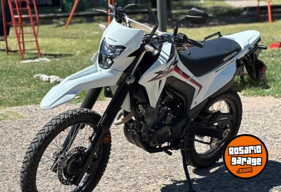 Motos - Honda XR TORNADO 300L 2025 Nafta 4400Km - En Venta