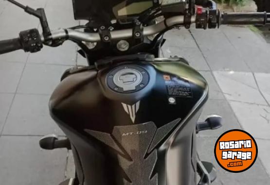 Motos - Yamaha MT 09 2019 Nafta 24000Km - En Venta