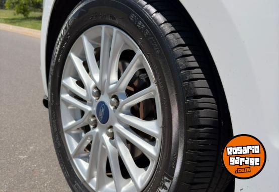 Autos - Ford KA SEL 1.5 AT 2019 Nafta 115500Km - En Venta