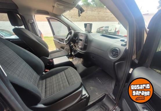 Utilitarios - Mercedes Benz Vito 111 2016 Diesel 60000Km - En Venta