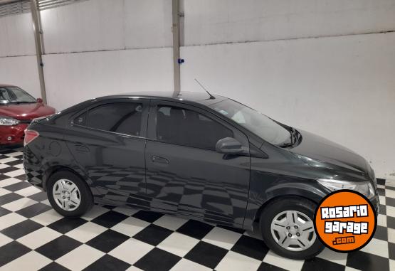 Autos - Chevrolet Prisma voyage siena logan 2017 Nafta 85500Km - En Venta