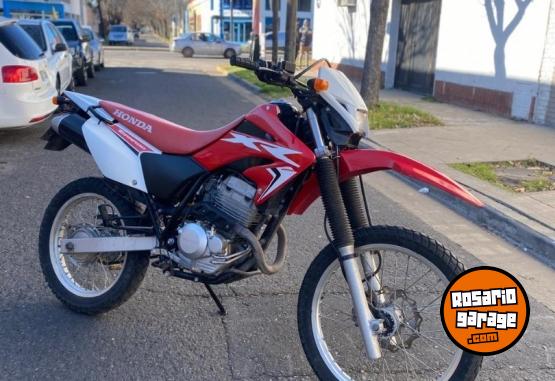 Motos - Honda XR 150 2026 Nafta 0Km - En Venta