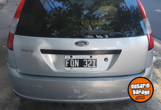 Autos - Ford Fiesta 2006 Nafta 192000Km - En Venta