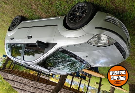 Autos - Ford Fiesta 2006 Nafta 192000Km - En Venta