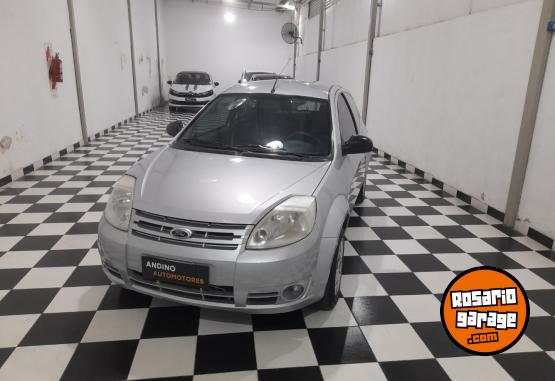 Autos - Ford Ka palio gol 2010 Nafta 150000Km - En Venta