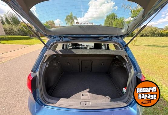 Autos - Volkswagen GOLF 2015 Nafta 140000Km - En Venta