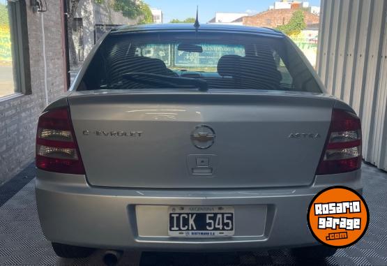 Autos - Chevrolet Astra Gl 2009 Nafta 185000Km - En Venta