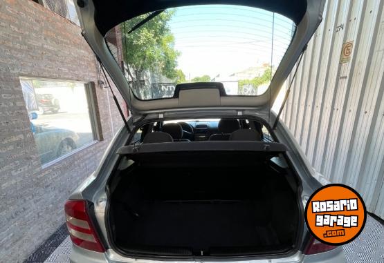 Autos - Chevrolet Astra Gl 2009 Nafta 185000Km - En Venta