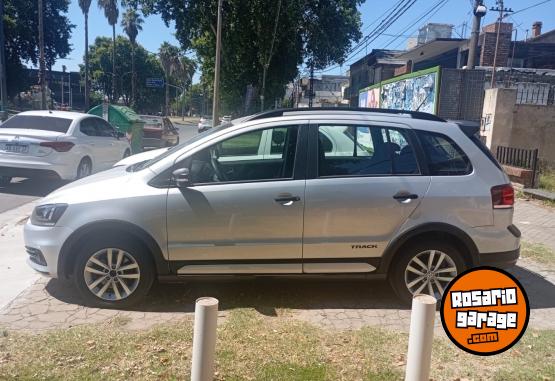 Autos - Volkswagen Suran 2019 2019 Nafta 120000Km - En Venta